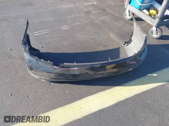 2014 Mercedes-Benz C 250 Sport z VIN WDDGF4HB4ER306668, wystawiony jako IAAI lot #43431819 z przebiegiem 143 016 mil mil oraz . Historia ofert i sprzedaży dostępna na DreamBid. Obrazek 12.