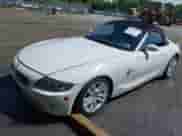 2005 BMW Z4 3.0i с VIN 4USBT53595LT29154, выставлен на аукционе IAAI как лот 42104835 с пробегом 254 977 миль миль и . История ставок и продаж доступна на DreamBid. Изображение 2.