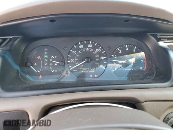 2001 Toyota Camry CE z VIN JT2BG22K610576099, wystawiony jako Copart lot #70216365 z przebiegiem 53 200 mil mil oraz Szkoda całkowita • Salvage title. Historia ofert i sprzedaży dostępna na DreamBid. Obrazek 9.