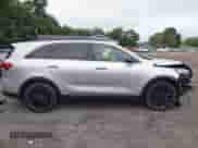 2019 Kia Sorento LX with VIN 5XYPGDA54KG588767, listed as a IAAI auction lot 42683621 with 90,395 mi miles and . Bid and sale history available at DreamBid. Image 14.