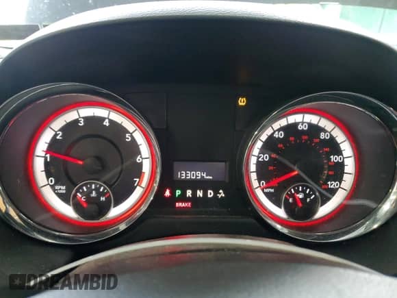 2017 Dodge Grand Caravan SXT z VIN 2C4RDGCG8HR617581, wystawiony jako Copart lot #81887425 z przebiegiem 133 094 mil mil oraz Szkoda całkowita • Salvage title. Historia ofert i sprzedaży dostępna na DreamBid. Obrazek 9.