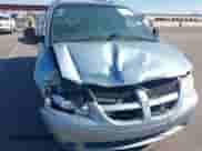 2004 Dodge Caravan SXT with VIN 2D8GP44L44R602595, listed as a IAAI auction lot 42833175 with Not provided miles and . Bid and sale history available at DreamBid. Image 13.