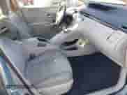 2014 Toyota Prius Four z VIN JTDKN3DU2E1772705, wystawiony jako IAAI lot #41314533 z przebiegiem 124 908 mil mil oraz . Historia ofert i sprzedaży dostępna na DreamBid. Obrazek 5.