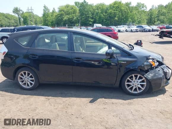 2013 Toyota Prius Two with VIN JTDZN3EU0D3202847, listed as a IAAI auction lot 42427208 with 176,991 mi miles and . Bid and sale history available at DreamBid. Image 13.