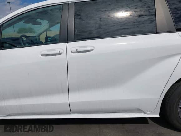 2023 Toyota Sienna LE с VIN 5TDKRKEC7PS154399, выставлен на аукционе IAAI как лот 43433021 с пробегом 51 777 миль миль и . История ставок и продаж доступна на DreamBid. Изображение 15.