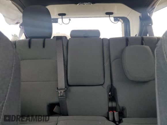 2025 Jeep Wrangler Sport S с VIN 1C4RJXN69SW513368, выставлен на аукционе Copart как лот 62882415 с пробегом 1 320 миль миль и Списание • Salvage title. История ставок и продаж доступна на DreamBid. Изображение 10.