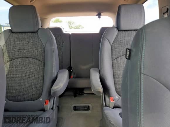 2015 Chevrolet Traverse LT с VIN 1GNKRHKD5FJ159054, выставлен на аукционе Copart как лот 69968475 с пробегом 195 757 миль миль и Списание • Salvage title. История ставок и продаж доступна на DreamBid. Изображение 10.