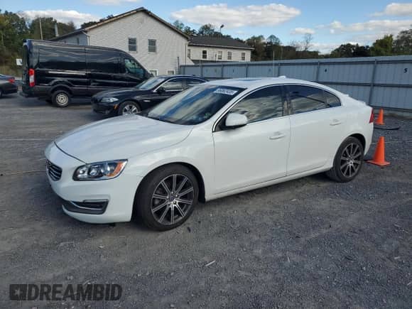 2017 Volvo S60 Inscription with VIN LYV402HK8HB195198, listed as a Copart auction lot 86062435 with 69,737 mi miles and Salvage title. Bid and sale history available at DreamBid. Image 1.