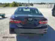 2021 Toyota Camry LE z VIN 4T1R11AK9MU449164, wystawiony jako Copart lot #84798495 z przebiegiem 15 811 mil mil oraz Szkoda całkowita • Salvage title. Historia ofert i sprzedaży dostępna na DreamBid. Obrazek 6.