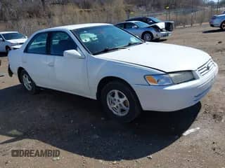 1998 Toyota Camry LE with VIN 4T1BG28K2WU350460, listed as a IAAI auction lot 41702263 with 151,322 mi miles and . Bid and sale history available at DreamBid. Image 1.