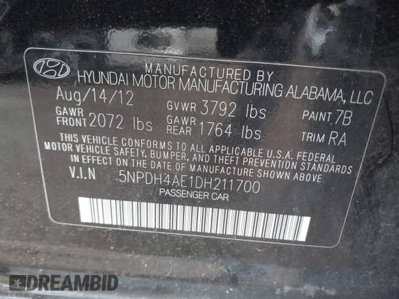 2013 Hyundai Elantra Limited z VIN 5NPDH4AE1DH211700, wystawiony jako IAAI lot #43300466 z przebiegiem 77 375 mil mil oraz . Historia ofert i sprzedaży dostępna na DreamBid. Obrazek 9.