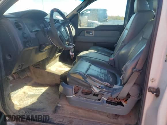 2011 Ford F-150 XL с VIN 1FTMF1CM6BKD67027, выставлен на аукционе Copart как лот 89514515 с пробегом 255 367 миль миль и Чистый • Clean title. История ставок и продаж доступна на DreamBid. Изображение 7.