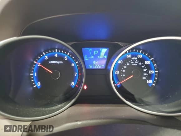 2012 Hyundai Tucson Limited с VIN KM8JUCAC3CU404423, выставлен на аукционе Copart как лот 63788875 с пробегом 157 322 миль миль и Списание • Salvage title. История ставок и продаж доступна на DreamBid. Изображение 9.