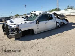 2024 Chevrolet Silverado 3500HD LTZ z VIN 2GC4YUEY4R1162778, wystawiony jako Copart lot #72649414 z przebiegiem Nie podano mil oraz Nie do naprawy • Non repairable. Historia ofert i sprzedaży dostępna na DreamBid. Obrazek 1.