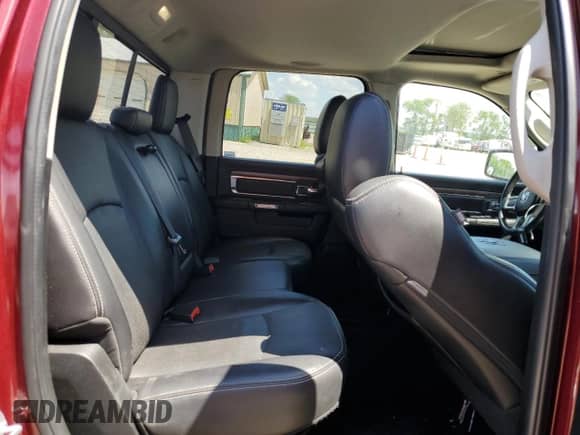 2017 Ram 1500 Laramie z VIN 1C6RR7VT7HS509244, wystawiony jako Copart lot #56940285 z przebiegiem 108 288 mil mil oraz Szkoda całkowita • Salvage title. Historia ofert i sprzedaży dostępna na DreamBid. Obrazek 10.