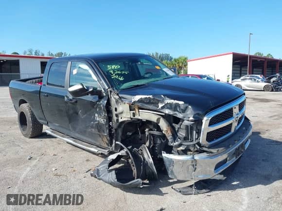 2019 Ram 1500 Big Horn z VIN 1C6RR7TT2KS606314, wystawiony jako IAAI lot #43346816 z przebiegiem 139 861 mil mil oraz . Historia ofert i sprzedaży dostępna na DreamBid. Obrazek 6.