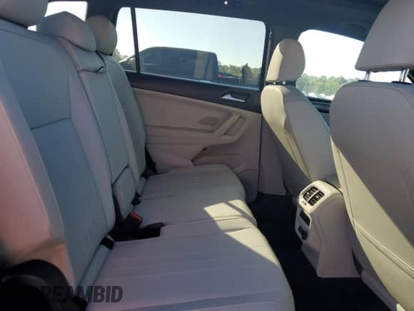 2022 Volkswagen Tiguan SE R-Line Black с VIN 3VVCB7AX9NM093540, выставлен на аукционе Copart как лот 65769195 с пробегом 20 820 миль миль и Списание • Salvage title. История ставок и продаж доступна на DreamBid. Изображение 11.