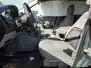 2004 Saturn VUE with VIN 5GZCZ23D94S897924, listed as a Copart auction lot 49586215 with 135,636 mi miles and Clean title. Bid and sale history available at DreamBid. Image 7.