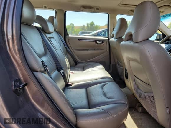 2005 Volvo XC70 с VIN YV1SZ592X51178090, выставлен на аукционе Copart как лот 69258715 с пробегом 131 520 миль миль и Чистый • Clean title. История ставок и продаж доступна на DreamBid. Изображение 11.