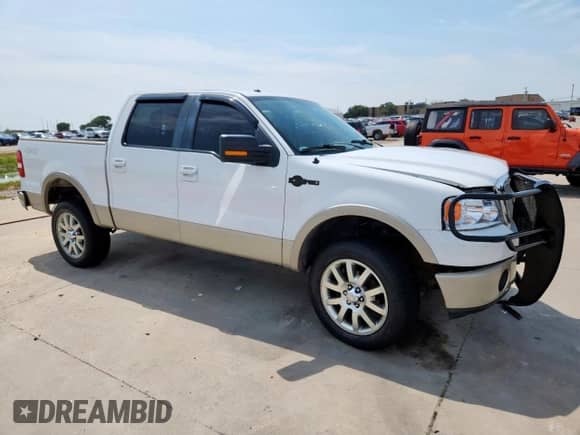 2008 Ford F-150 XLT with VIN 1FTPW14V08KE56881, listed as a Copart auction lot 71436695 with 232,916 mi miles and Clean title. Bid and sale history available at DreamBid. Image 4.