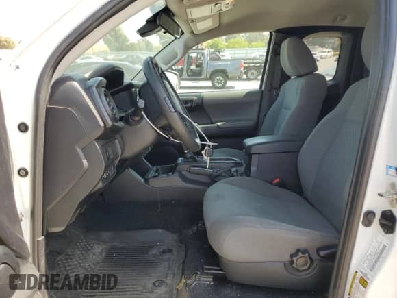2020 Toyota Tacoma SR с VIN 5TFSX5EN8LX072226, выставлен на аукционе Copart как лот 59790375 с пробегом 97 574 миль миль и Списание • Salvage title. История ставок и продаж доступна на DreamBid. Изображение 7.