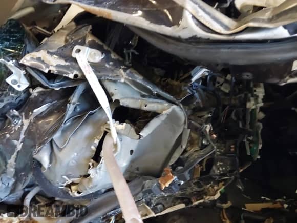 2009 Hyundai Sonata GLS с VIN 5NPET46F39H463444, выставлен на аукционе IAAI как лот 42131597 с пробегом Не указан миль и . История ставок и продаж доступна на DreamBid. Изображение 7.
