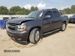 2011 Chevrolet Avalanche LT с VIN 3GNTKFE37BG137519, выставлен на аукционе Copart как лот 67255025 с пробегом 206 325 миль миль и Списание • Salvage title. История ставок и продаж доступна на DreamBid. Изображение 1.