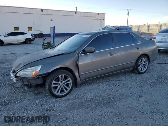 2006 Honda Accord EX-L with VIN 1HGCM65896A056011, listed as a Copart auction lot 81771784 with 216,779 mi miles and Salvage title. Bid and sale history available at DreamBid. Image 1.