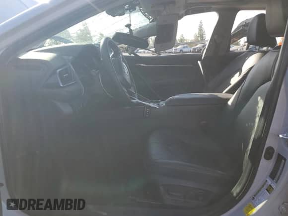 2023 Toyota Camry Hybrid XSE z VIN 4T1K31AK4PU059220, wystawiony jako Copart lot #71520905 z przebiegiem 45 489 mil mil oraz Szkoda całkowita • Salvage title. Historia ofert i sprzedaży dostępna na DreamBid. Obrazek 7.