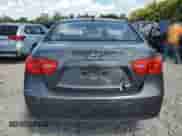 2009 Hyundai Elantra SE z VIN KMHDU46D79U657841, wystawiony jako Copart lot #70843005 z przebiegiem 207 248 mil mil oraz Szkoda całkowita • Salvage title. Historia ofert i sprzedaży dostępna na DreamBid. Obrazek 6.