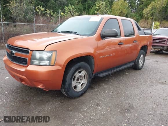 2008 Chevrolet Avalanche 2LT with VIN 3GNEC12J98G282534, listed as a IAAI auction lot 43563456 with 262,566 mi miles and . Bid and sale history available at DreamBid. Image 2.