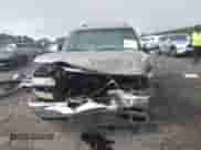 2002 Chevrolet Tahoe LT с VIN 1GNEC13Z62J233110, выставлен на аукционе IAAI как лот 42460607 с пробегом 329 196 миль миль и . История ставок и продаж доступна на DreamBid. Изображение 12.