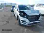 2021 Hyundai Tucson Limited z VIN KM8J33AL0MU322413, wystawiony jako IAAI lot #40769203 z przebiegiem 97 107 mil mil oraz . Historia ofert i sprzedaży dostępna na DreamBid. Obrazek 1.