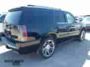 2013 Cadillac Escalade Premium z VIN 1GYS4CEF8DR268298, wystawiony jako IAAI lot #43402503 z przebiegiem 204 360 mil mil oraz . Historia ofert i sprzedaży dostępna na DreamBid. Obrazek 4.