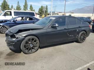 2012 BMW 3 Series 328i с VIN WBA3C1C50CF433799, выставлен на аукционе Copart как лот 68397985 с пробегом 128 897 миль миль и Списание • Salvage title. История ставок и продаж доступна на DreamBid. Изображение 1.