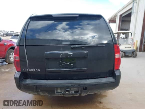2013 Chevrolet Suburban LS with VIN 1GNSCHE02DR145217, listed as a IAAI auction lot 42794176 with 217,055 mi miles and . Bid and sale history available at DreamBid. Image 16.