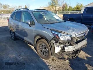 2020 Subaru Forester Premium z VIN JF2SKAGC7LH425439, wystawiony jako IAAI lot #43430008 z przebiegiem 30 642 mil mil oraz . Historia ofert i sprzedaży dostępna na DreamBid. Obrazek 1.