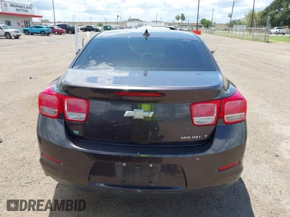 2015 Chevrolet Malibu LT z VIN 1G11C5SL1FF203669, wystawiony jako IAAI lot #43173679 z przebiegiem 172 863 mil mil oraz . Historia ofert i sprzedaży dostępna na DreamBid. Obrazek 17.