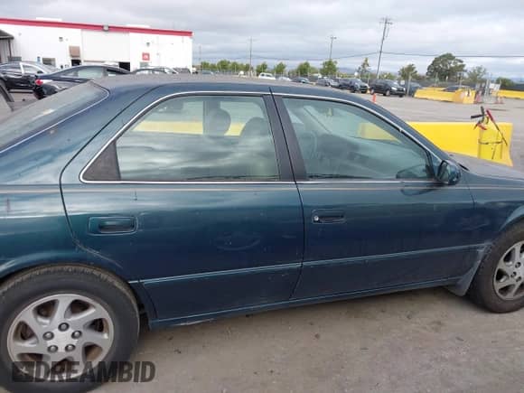 1998 Toyota Camry LE с VIN 4T1BF28K1WU057152, выставлен на аукционе IAAI как лот 42963246 с пробегом 161 522 миль миль и . История ставок и продаж доступна на DreamBid. Изображение 13.