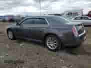 2013 Chrysler 300 C с VIN 2C3CCAET3DH694198, выставлен на аукционе Copart как лот 61879405 с пробегом 122 999 миль миль и Списание • Salvage title. История ставок и продаж доступна на DreamBid. Изображение 2.