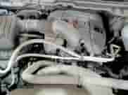 2018 Ram 1500 Tradesman z VIN 1C6RR7FT5JS281958, wystawiony jako Copart lot #86096385 z przebiegiem 119 010 mil mil oraz Czysty tytuł • Clean title. Historia ofert i sprzedaży dostępna na DreamBid. Obrazek 14.