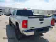 2012 Chevrolet Silverado 1500 LTZ z VIN 3GCPKTE71CG232543, wystawiony jako IAAI lot #42803535 z przebiegiem 154 377 mil mil oraz . Historia ofert i sprzedaży dostępna na DreamBid. Obrazek 3.