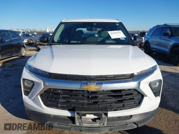 2024 Chevrolet TrailBlazer LS with VIN KL79MMS23RB132959, listed as a IAAI auction lot 41207961 with 18,698 mi miles and . Bid and sale history available at DreamBid. Image 12.