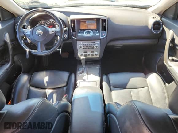 2013 Nissan Maxima SV with VIN 1N4AA5AP4DC820375, listed as a Copart auction lot 84957855 with 140,746 mi miles and Salvage title. Bid and sale history available at DreamBid. Image 8.