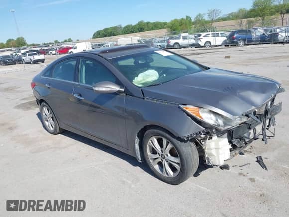 2011 Hyundai Sonata Limited с VIN 5NPEC4AC0BH130282, выставлен на аукционе IAAI как лот 42237674 с пробегом 168 399 миль миль и . История ставок и продаж доступна на DreamBid. Изображение 1.