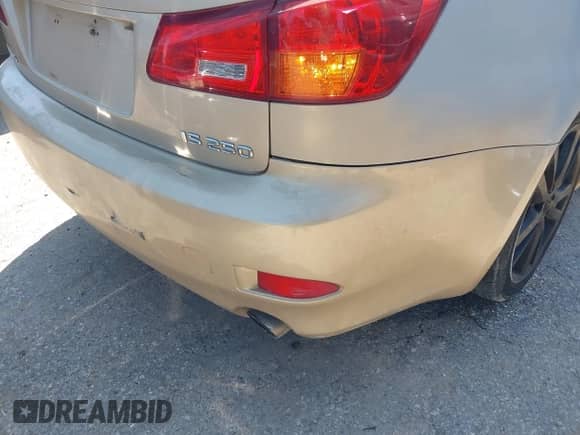 2008 Lexus IS 250 с VIN JTHBK262085065094, выставлен на аукционе IAAI как лот 43132989 с пробегом 173 396 миль миль и . История ставок и продаж доступна на DreamBid. Изображение 13.