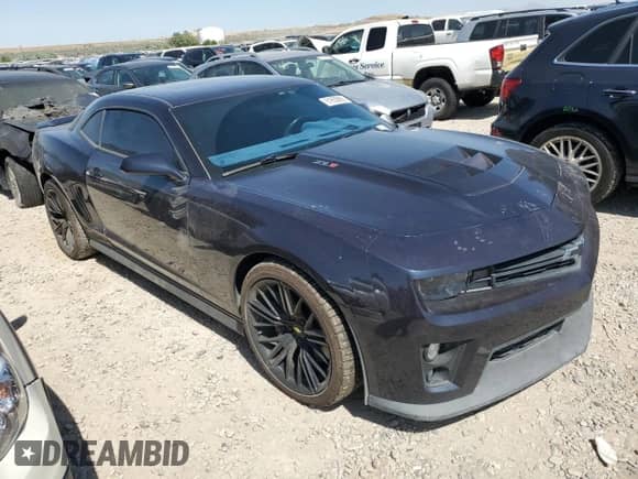 2014 Chevrolet Camaro ZL1 с VIN 2G1FZ1EP9E9800359, выставлен на аукционе Copart как лот 61655895 с пробегом 41 946 миль миль и Списание • Salvage title. История ставок и продаж доступна на DreamBid. Изображение 4.