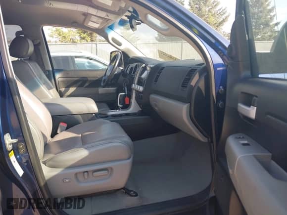 2008 Toyota Tundra Limited z VIN 5TBDV58118S501543, wystawiony jako IAAI lot #43306341 z przebiegiem 167 364 mil mil oraz . Historia ofert i sprzedaży dostępna na DreamBid. Obrazek 5.