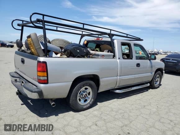 2004 GMC Sierra 1500 SLE with VIN 2GTEC19T341127108, listed as a Copart auction lot 59020175 with Not provided miles and Salvage title. Bid and sale history available at DreamBid. Image 3.