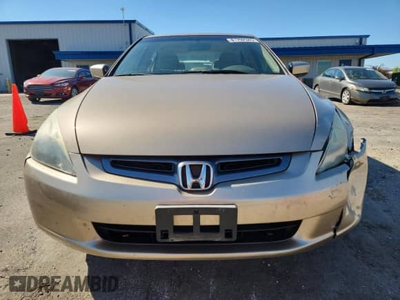 2004 Honda Accord LX с VIN 1HGCM56444A168007, выставлен на аукционе Copart как лот 81792345 с пробегом 215 233 миль миль и На запчасти • Non repairable. История ставок и продаж доступна на DreamBid. Изображение 5.
